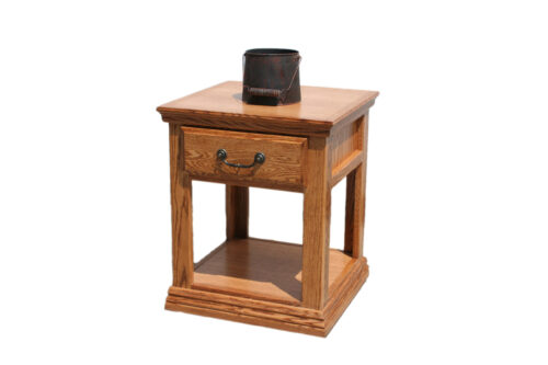 Traditional T248 End Table w/drawer shown in Oak