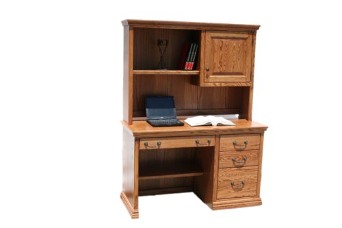 Traditional T642 3-Drawer Student Computer Desk shown in Oak with hutch