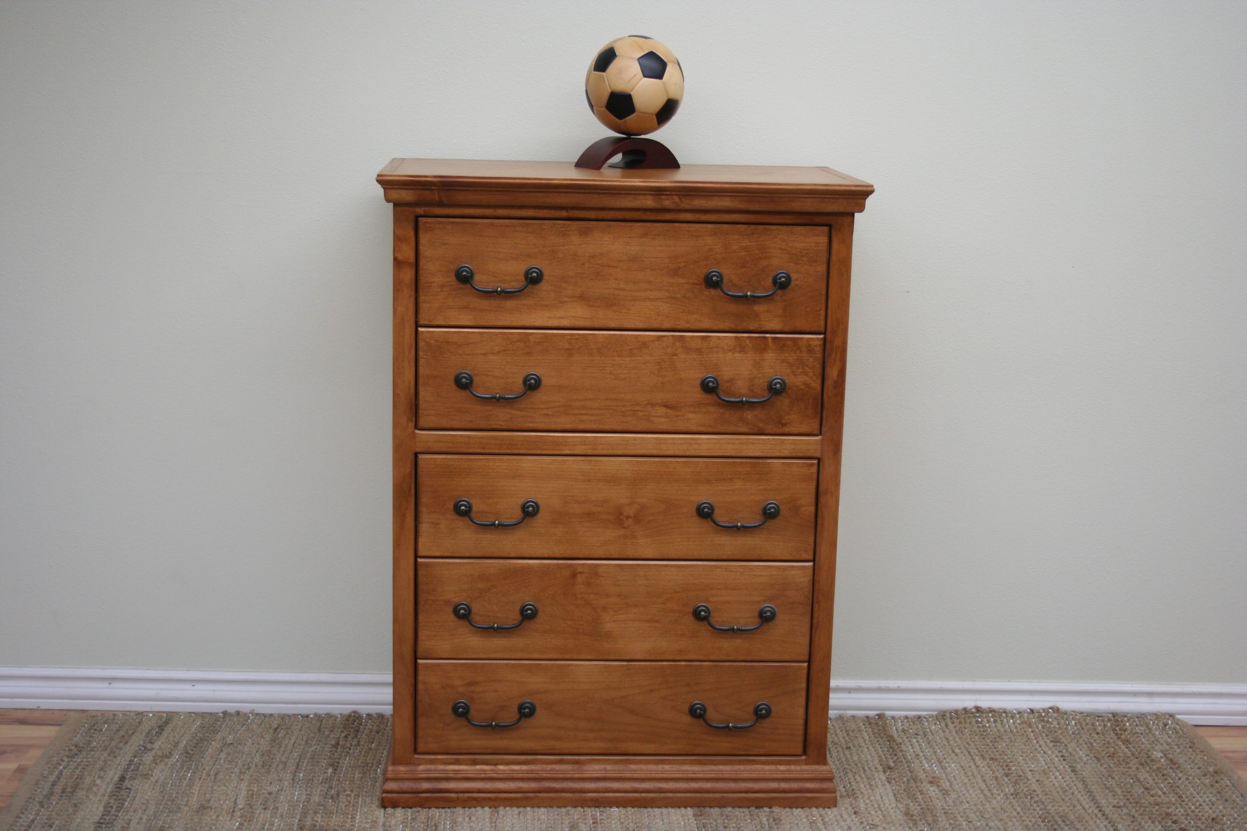 Traditional T315 5-Drawer Chest shown in Oak